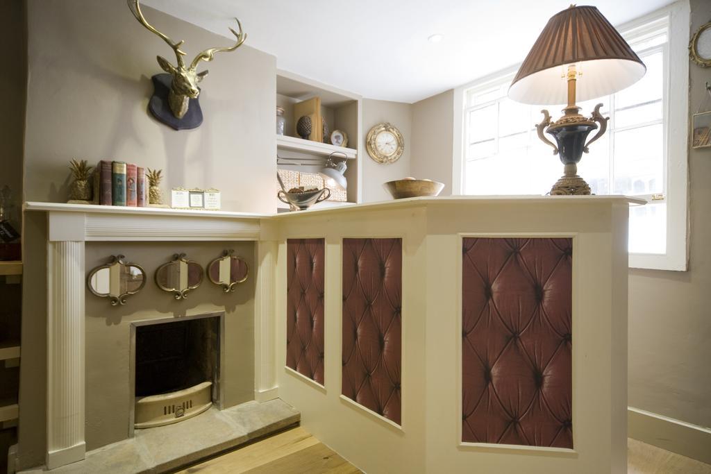 Stuart House Boutique Bedrooms 스토우온더올드 외부 사진